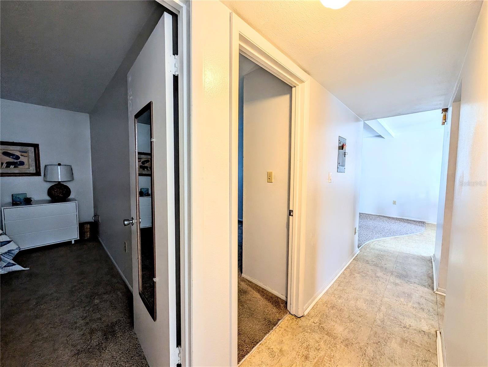 Image 24 of 38 For 2309 Canal Drive F4