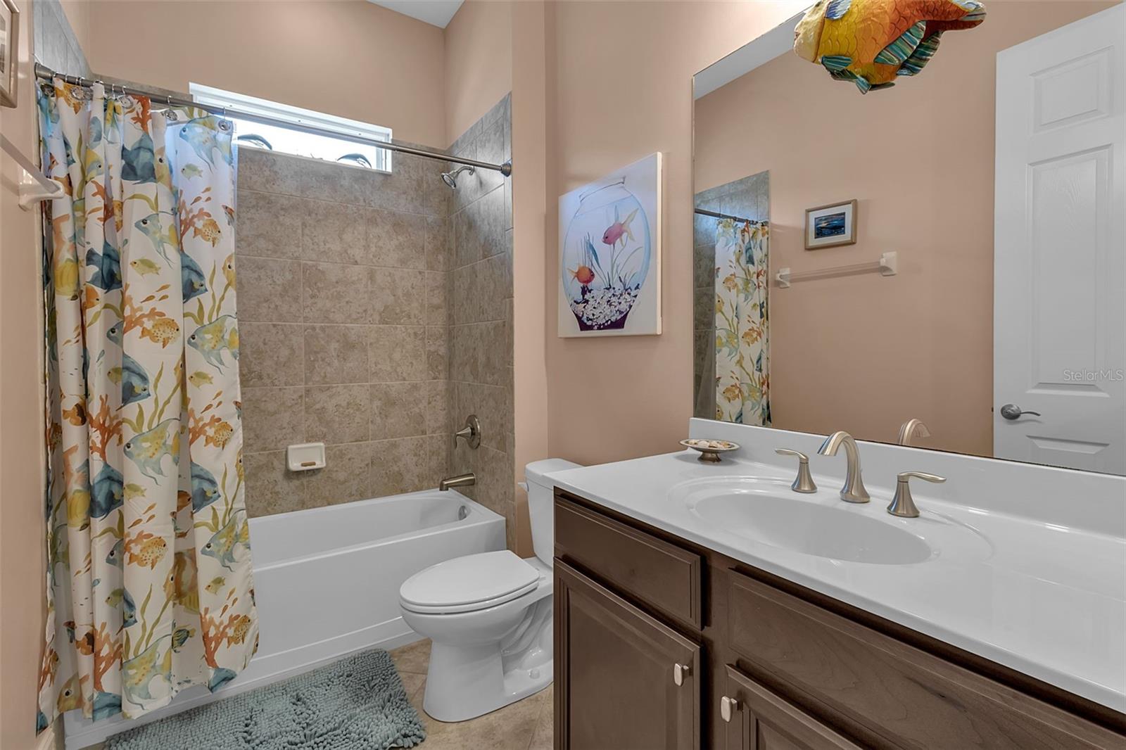 Image 26 of 71 For 11733 Goombay Court