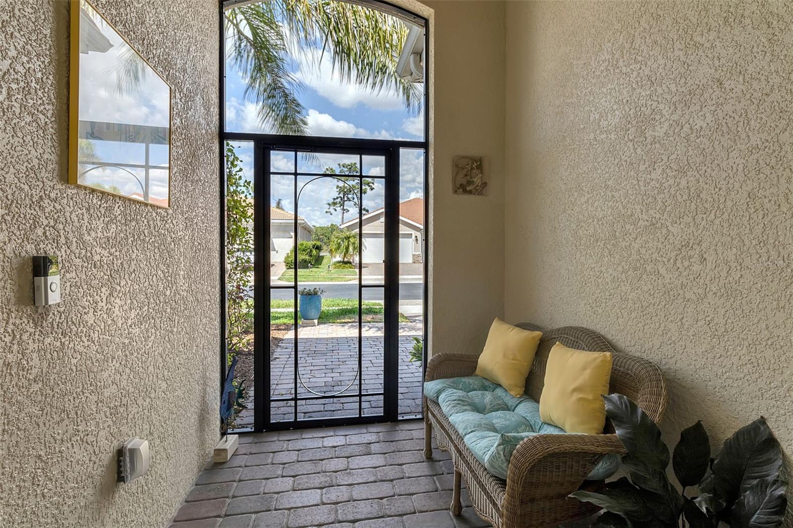 Image 5 of 71 For 11733 Goombay Court