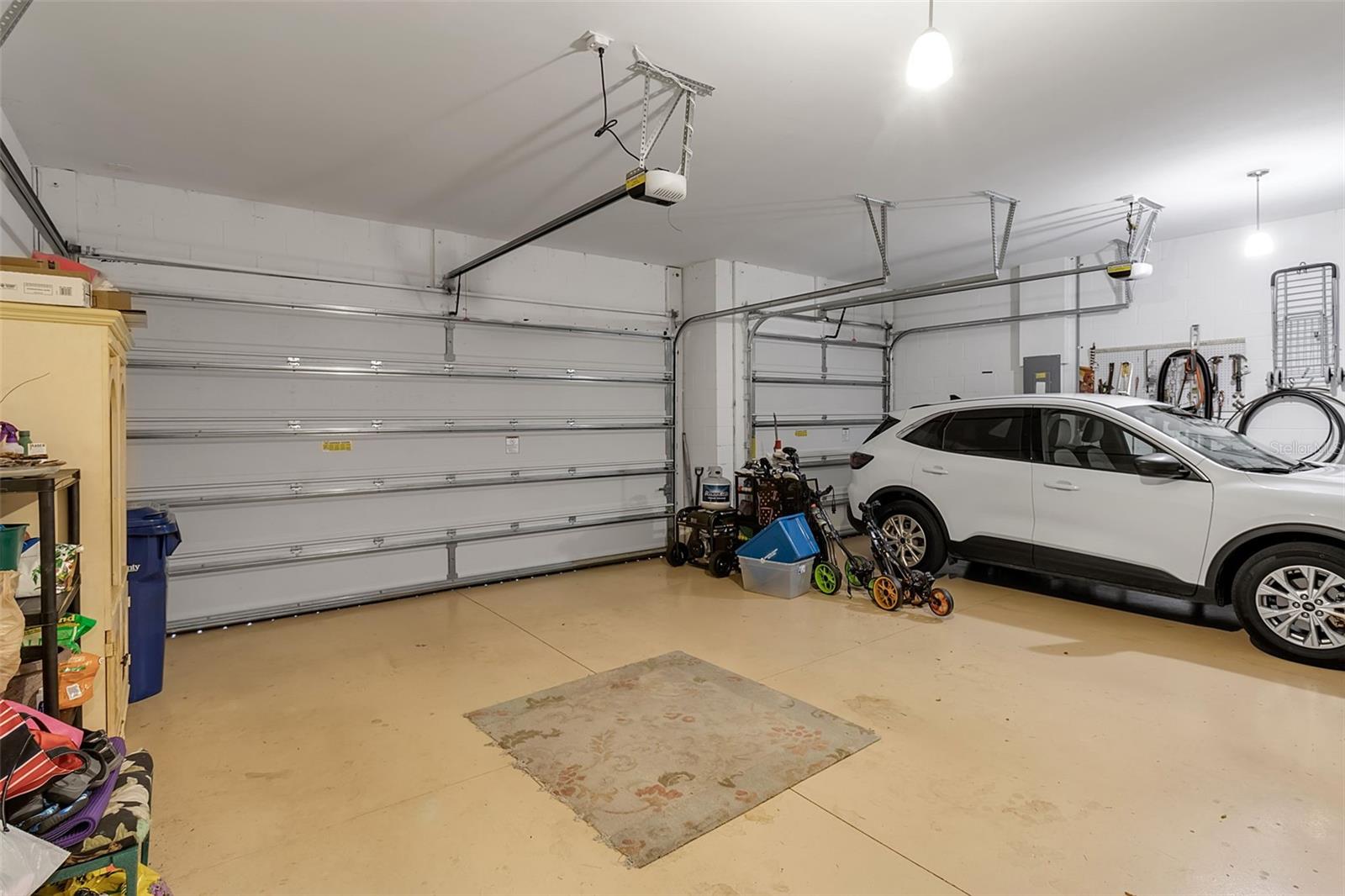 Image 69 of 71 For 11733 Goombay Court