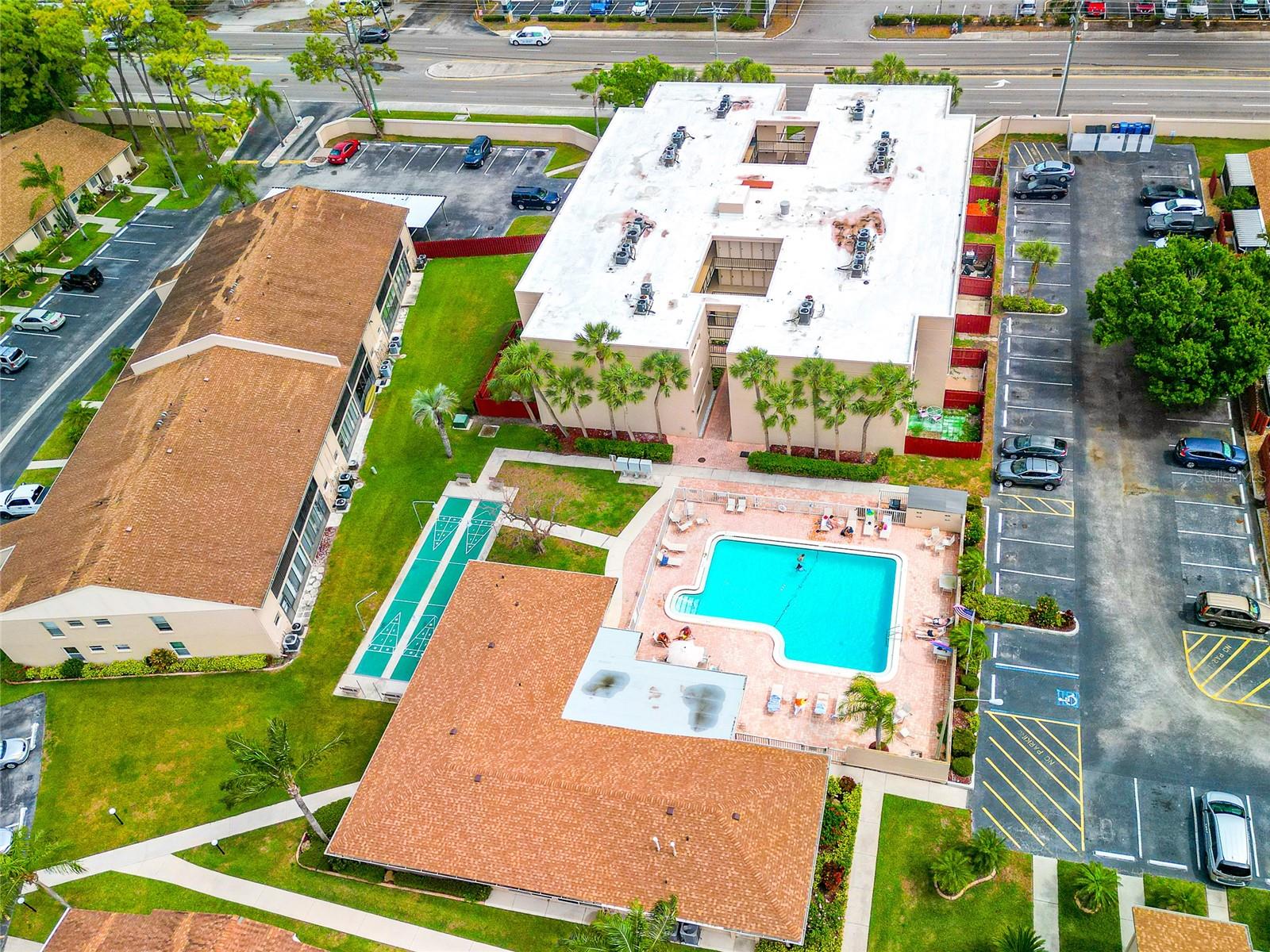 Image 19 of 28 For 2657 Woodgate Lane E4