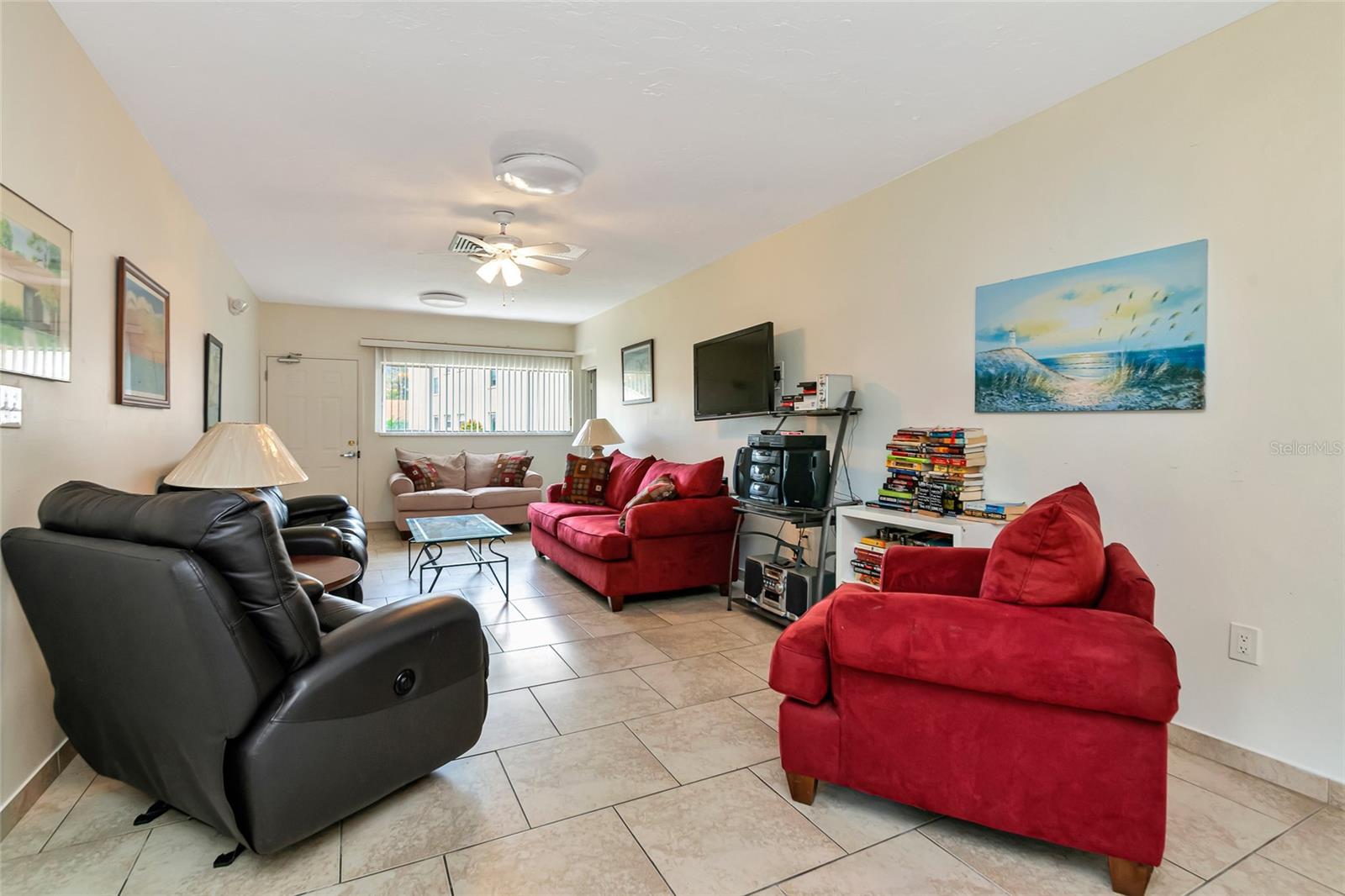 Image 22 of 28 For 2657 Woodgate Lane E4