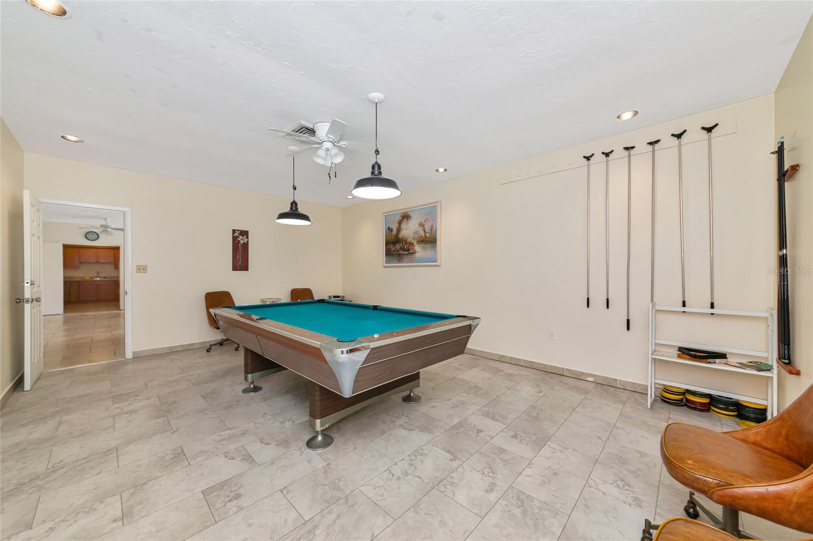 Image 25 of 28 For 2657 Woodgate Lane E4