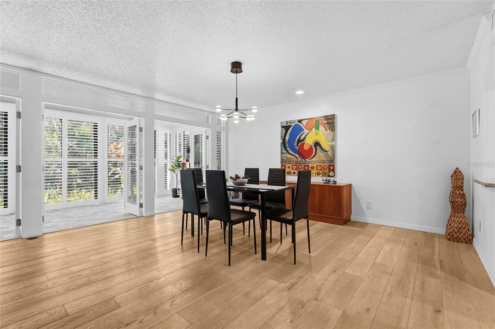 Image 23 of 58 For 3324 Thornwood Road 3324