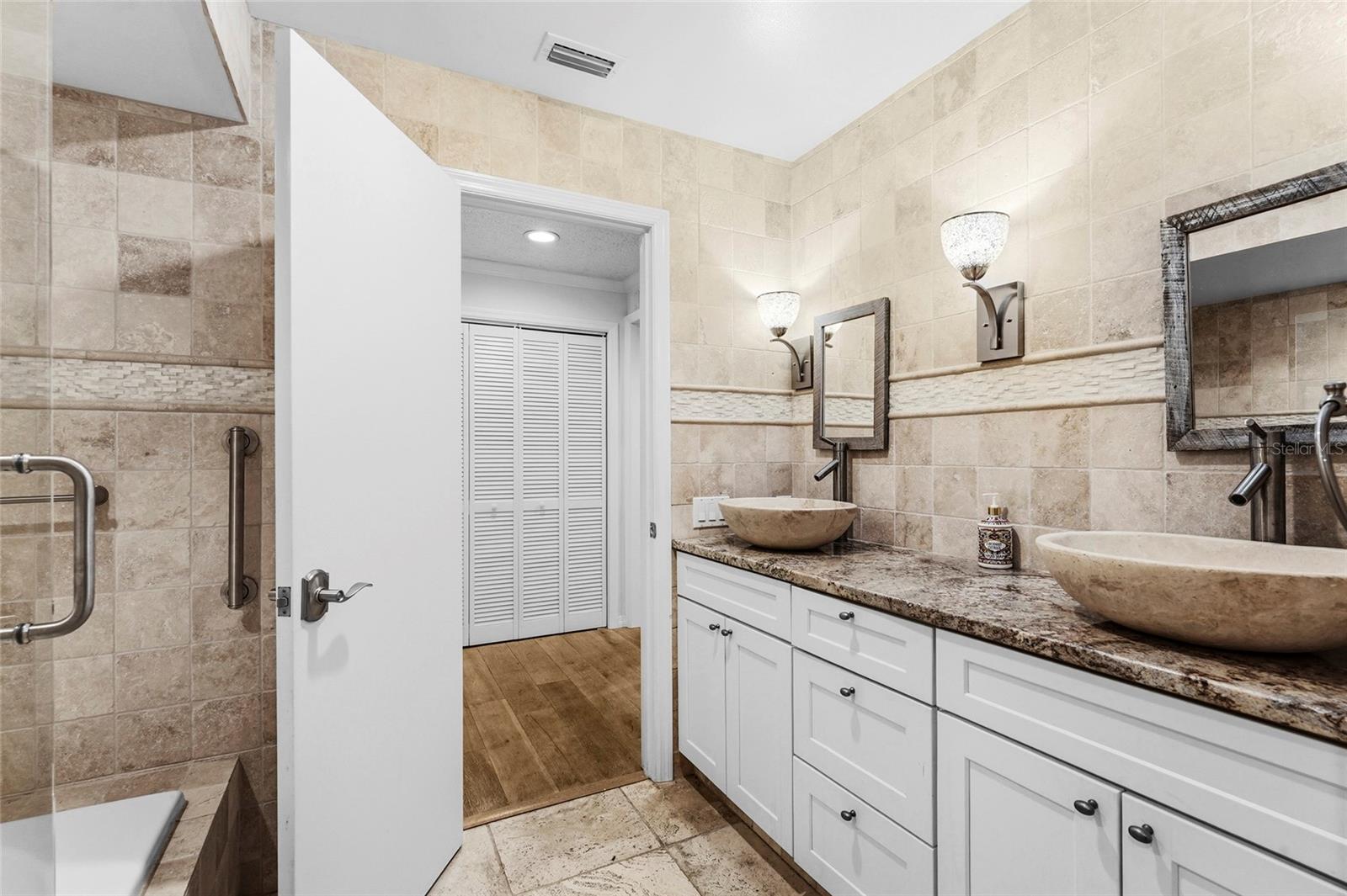 Image 31 of 58 For 3324 Thornwood Road 3324