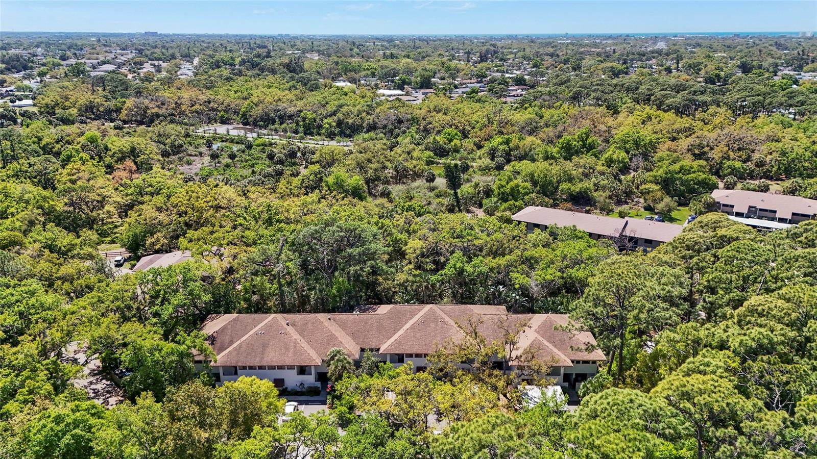 Image 37 of 58 For 3324 Thornwood Road 3324