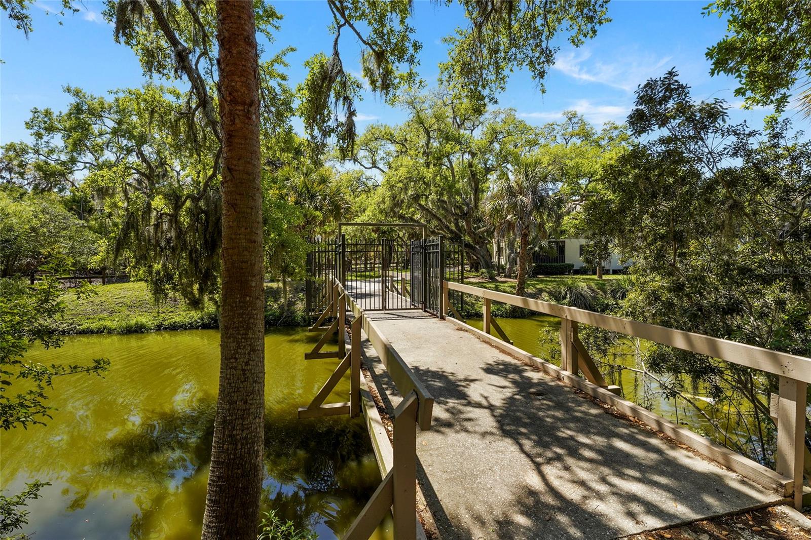 Image 54 of 58 For 3324 Thornwood Road 3324