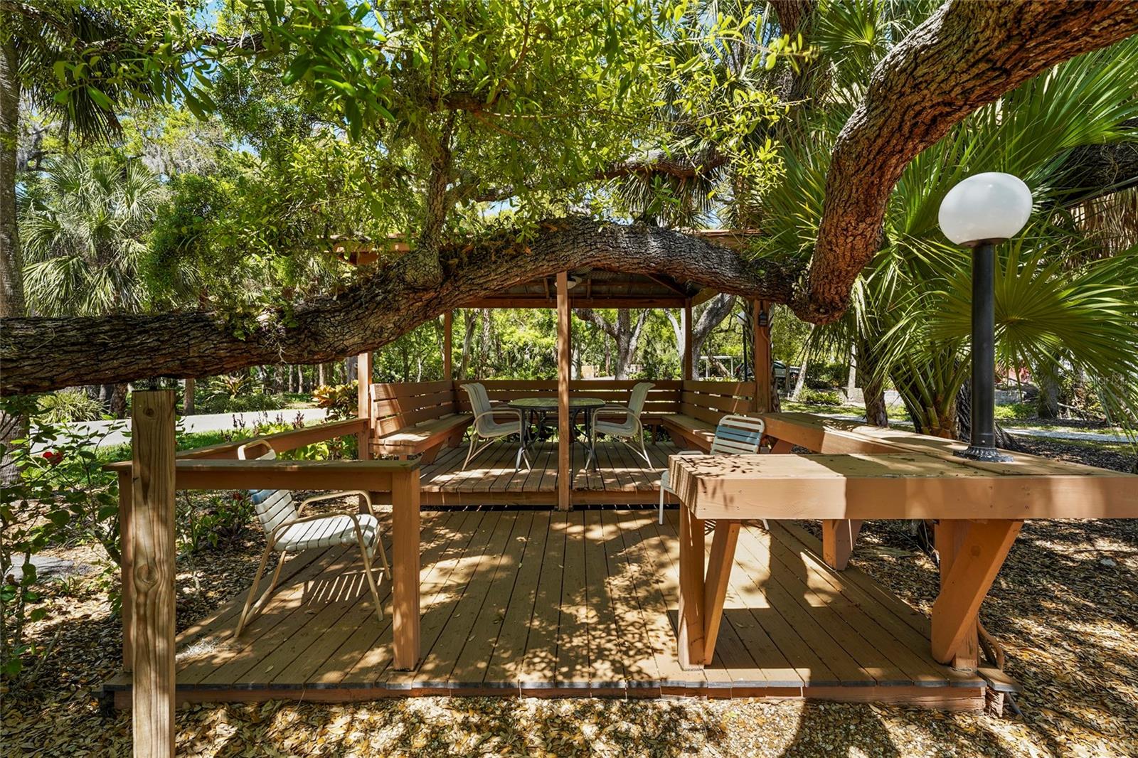 Image 56 of 58 For 3324 Thornwood Road 3324