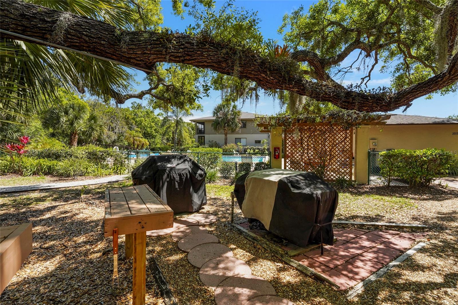 Image 57 of 58 For 3324 Thornwood Road 3324