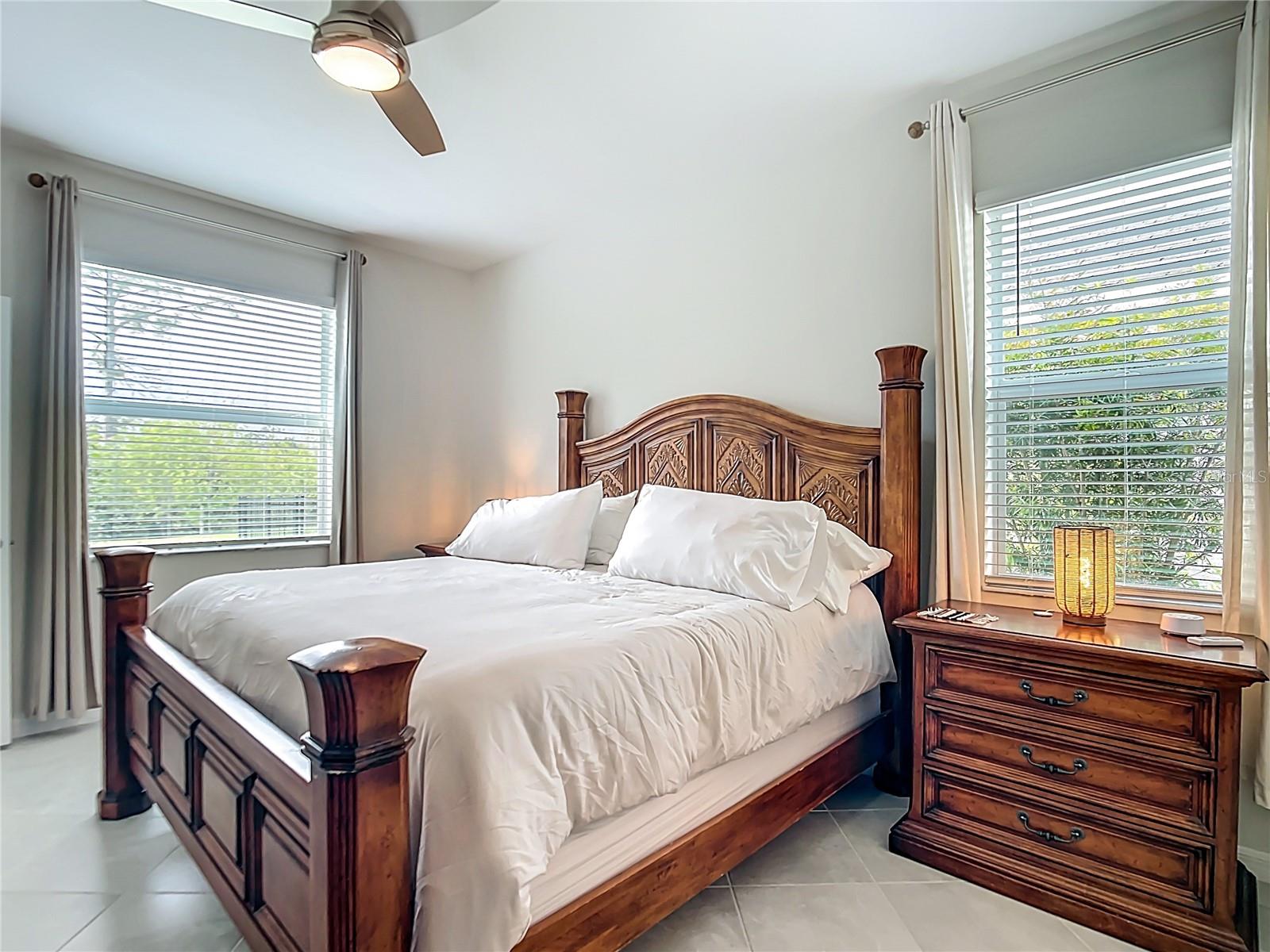 Image 14 of 35 For 11375 Burgundy Drive