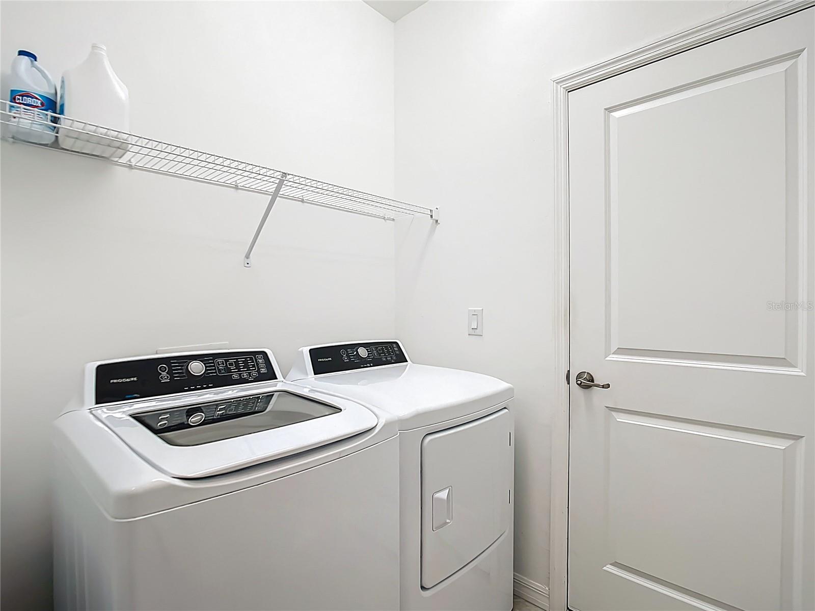 Image 27 of 35 For 11375 Burgundy Drive