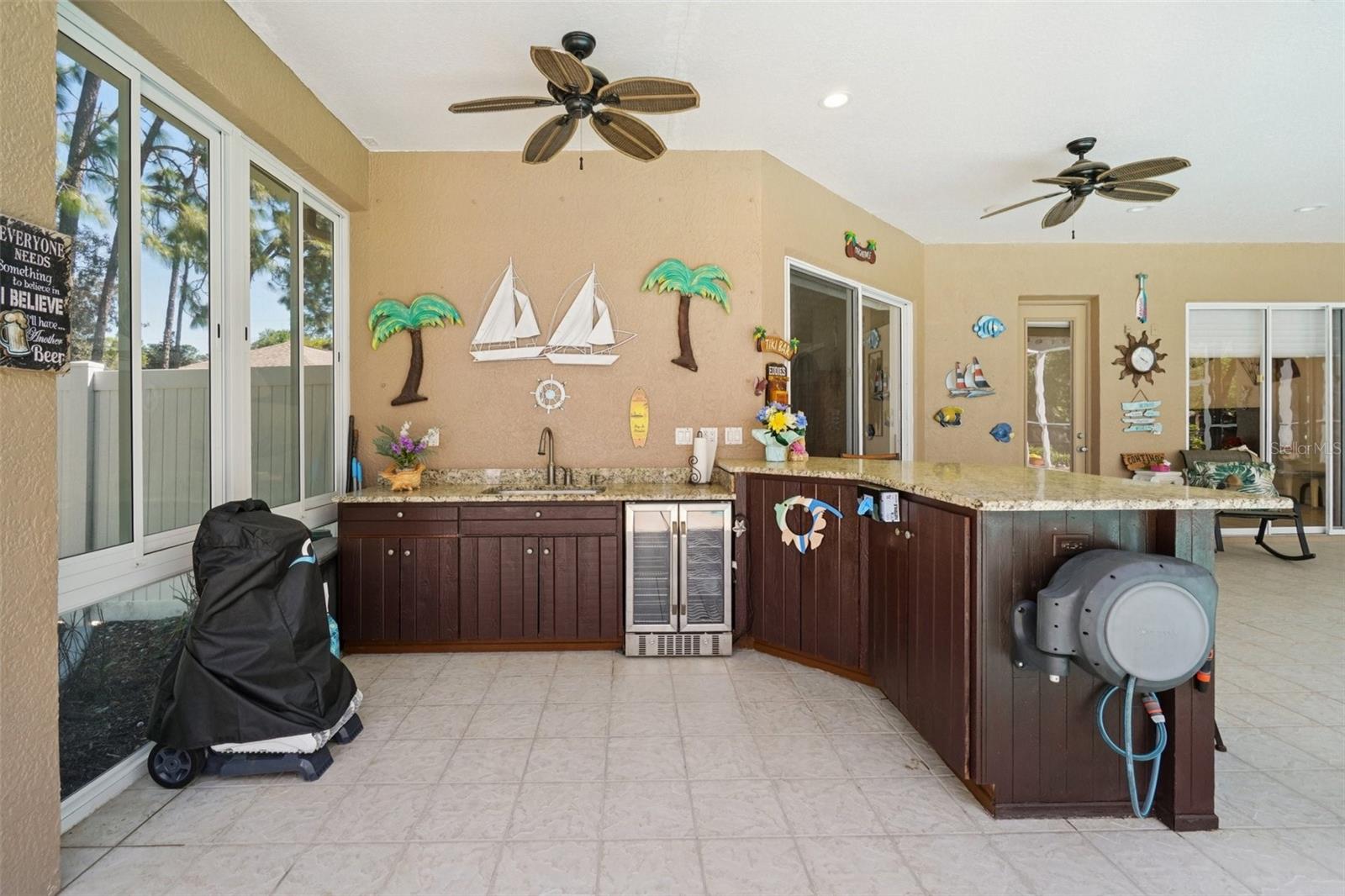 Listing photo id 31 for 13176 Cooper Road