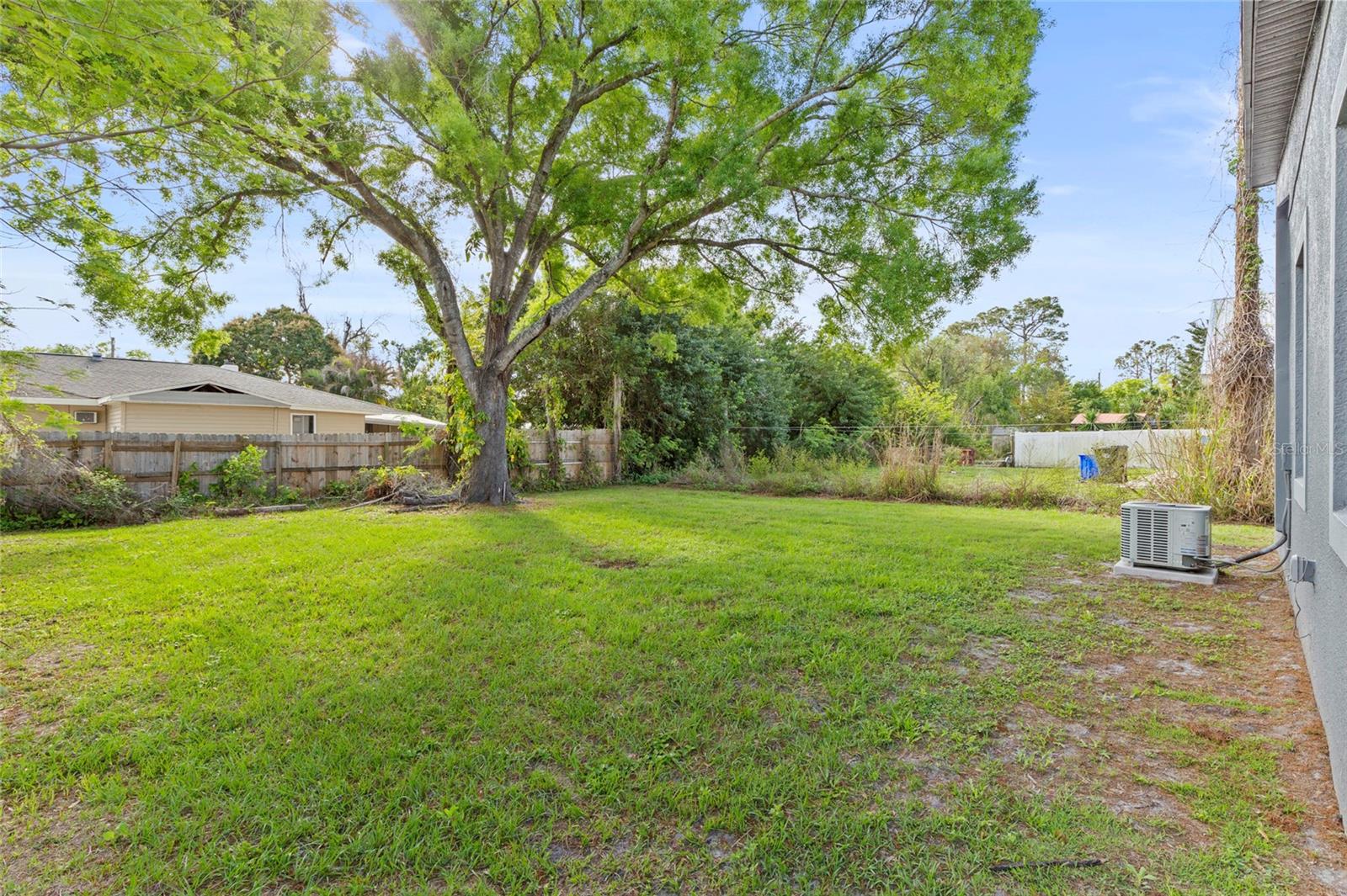 Image 14 of 16 For 3707 20th Street E