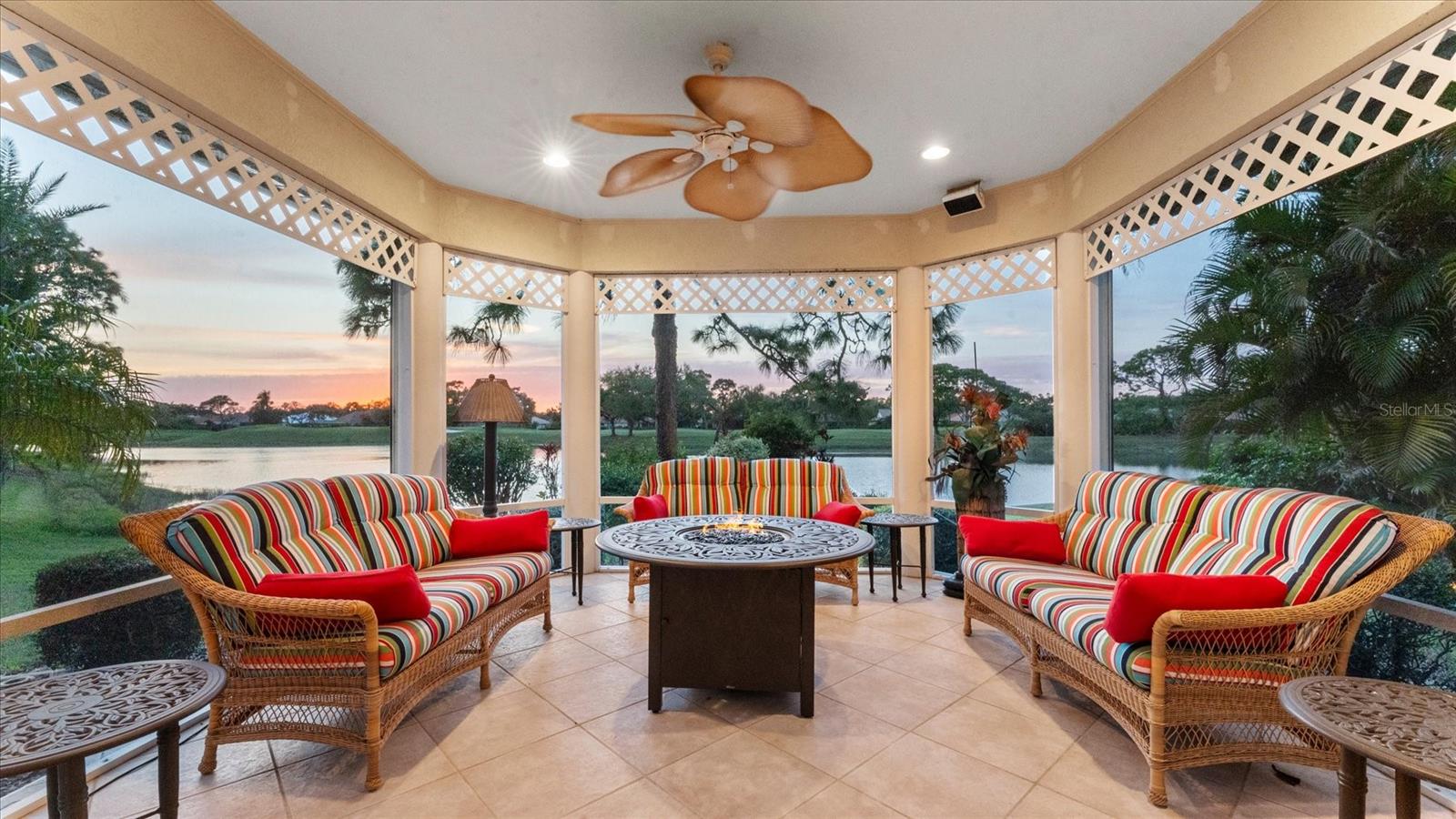 Image 12 of 57 For 8112 Collingwood Court