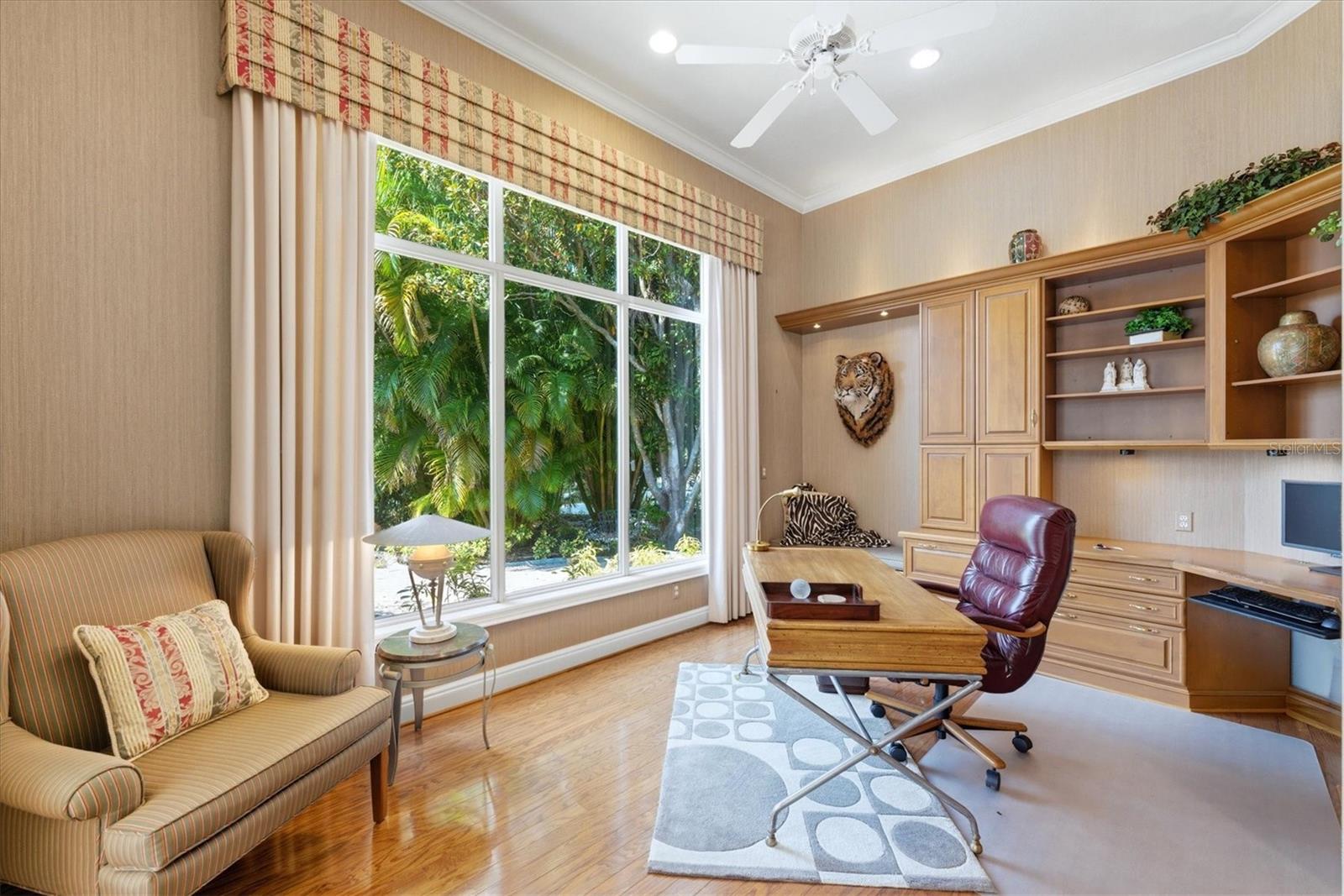 Image 28 of 57 For 8112 Collingwood Court