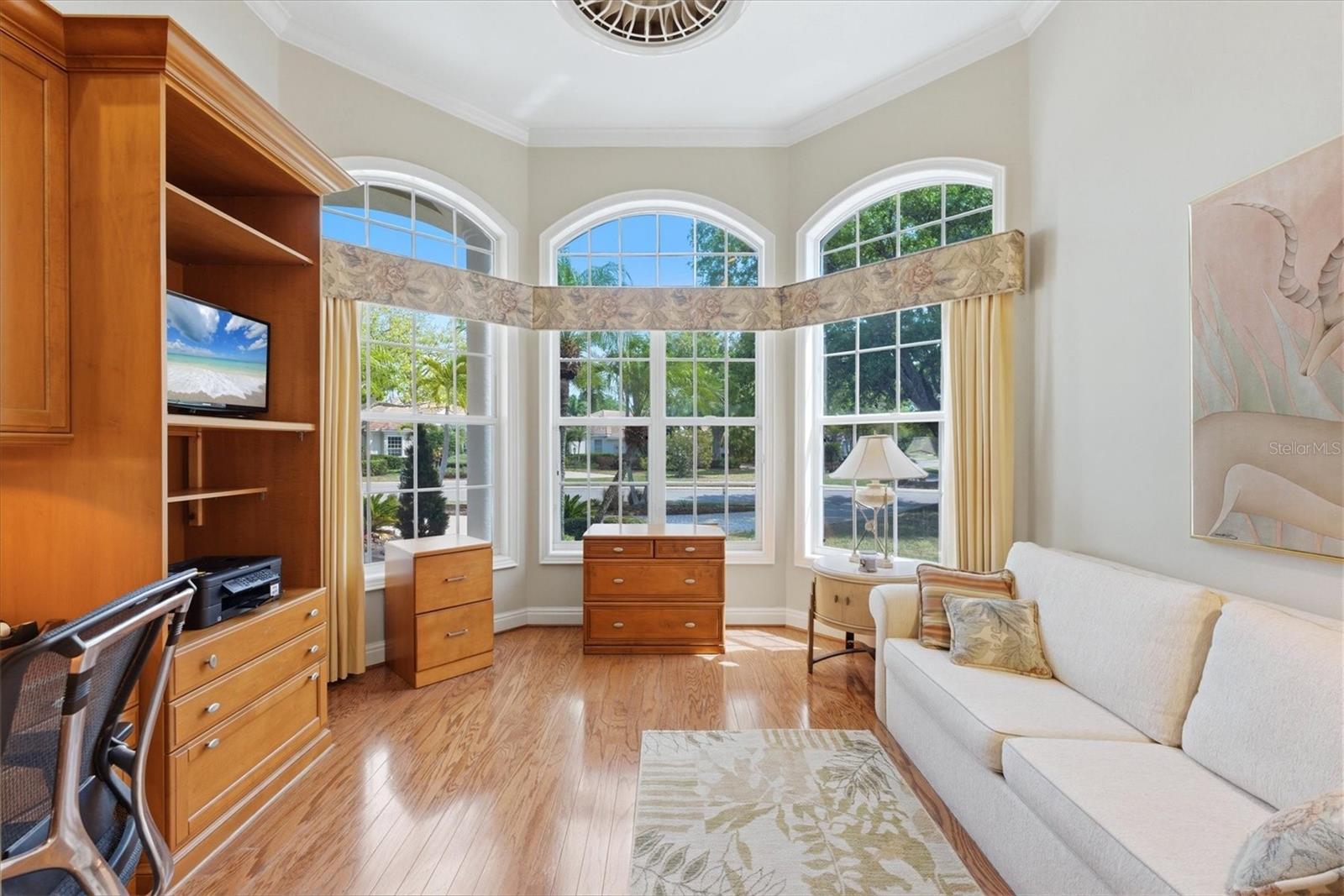 Image 44 of 57 For 8112 Collingwood Court