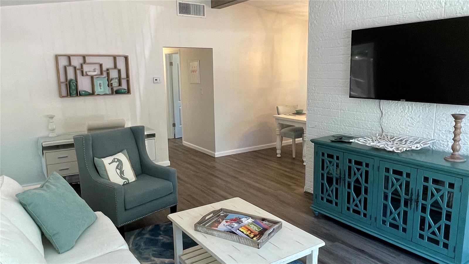 Image 3 of 35 For 2504 Milmar Drive