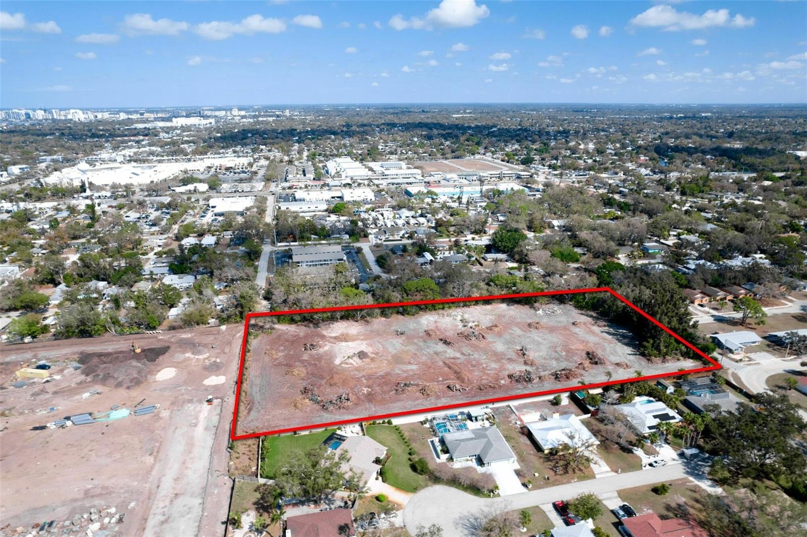 Image 13 of 50 For 4101 School Avenue