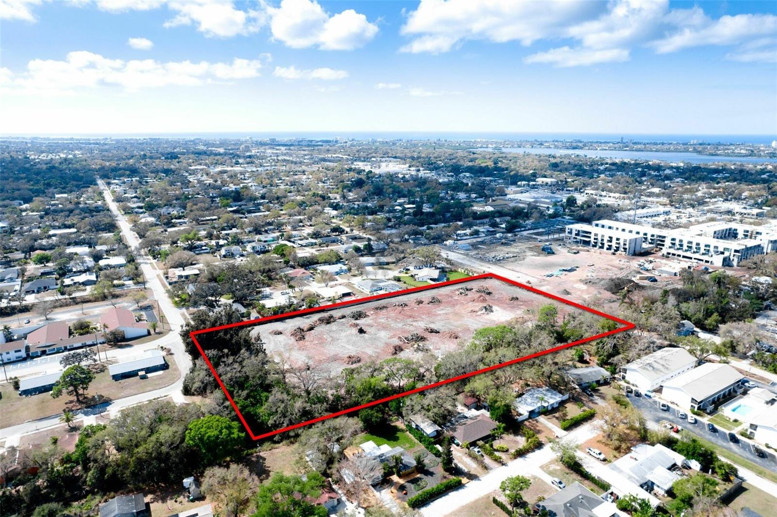 Image 26 of 50 For 4101 School Avenue