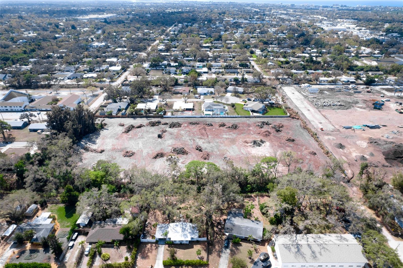 Image 27 of 50 For 4101 School Avenue