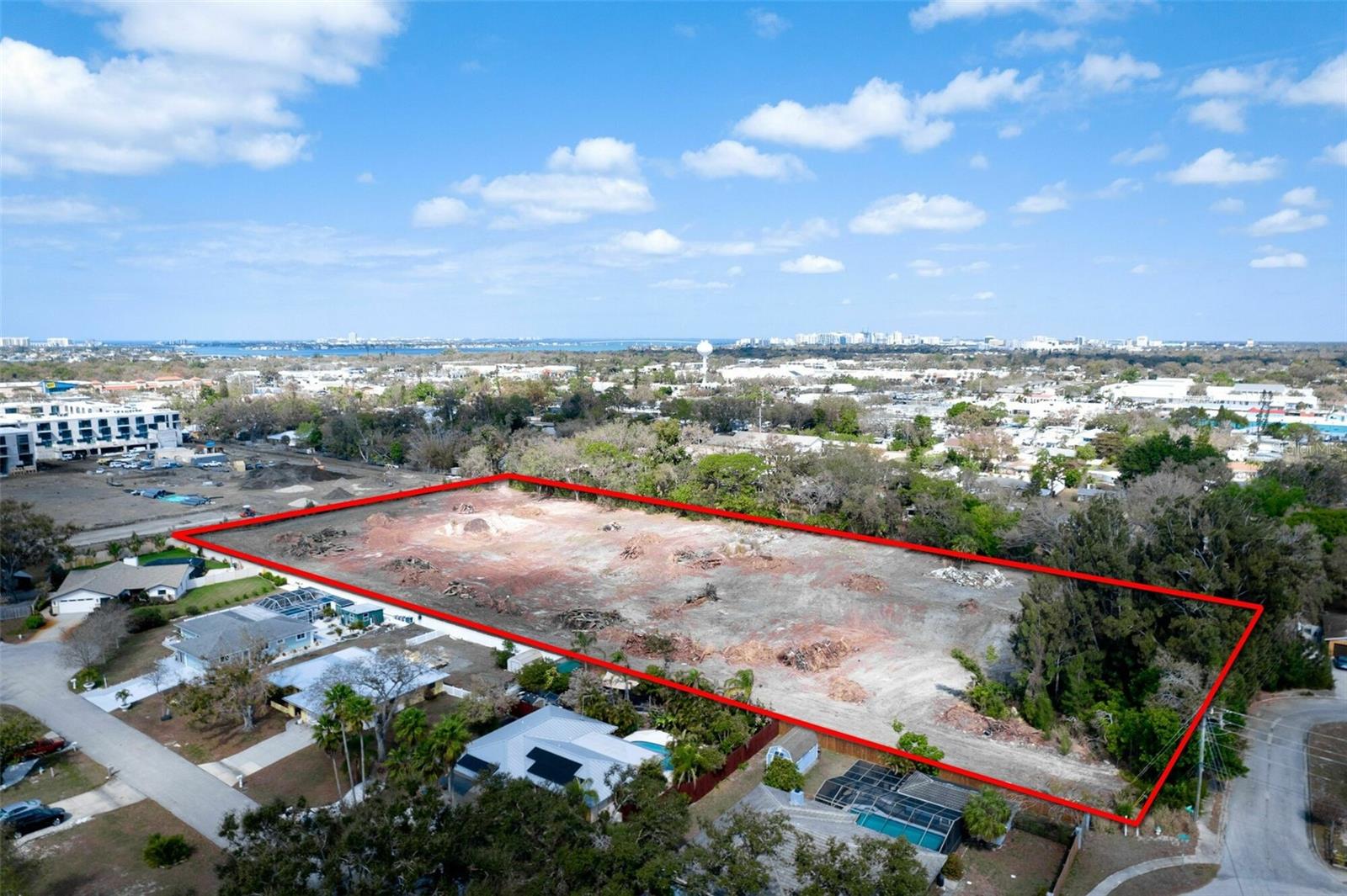 Image 47 of 50 For 4101 School Avenue