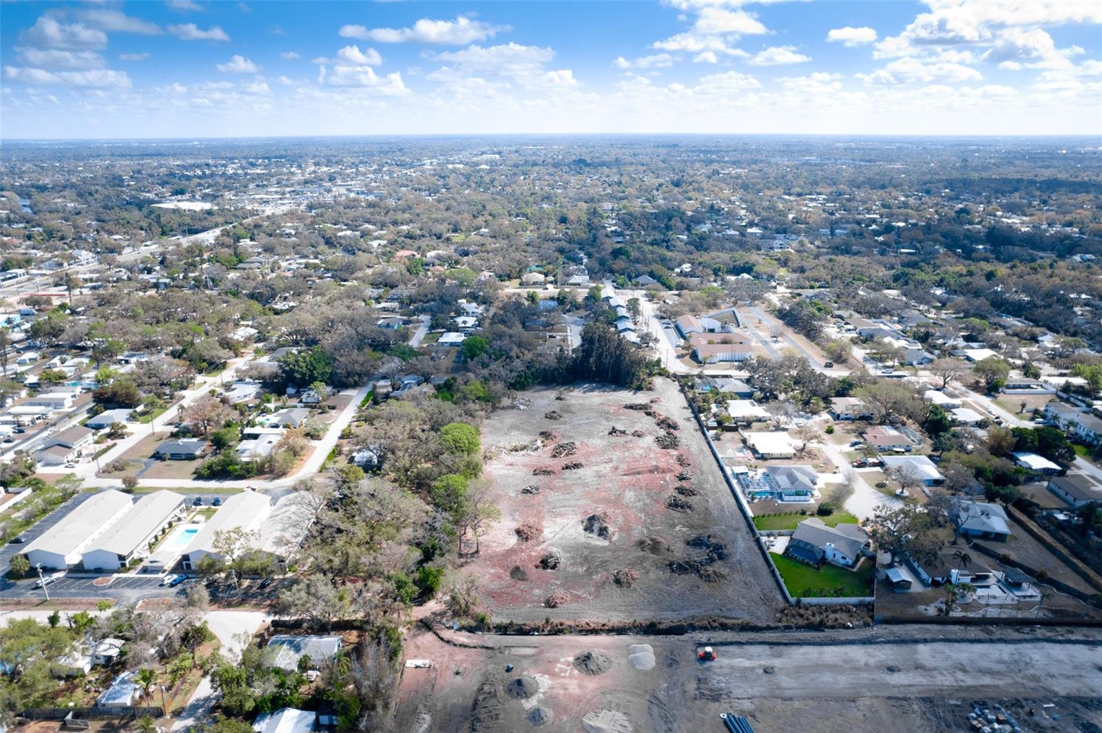 Image 8 of 50 For 4101 School Avenue