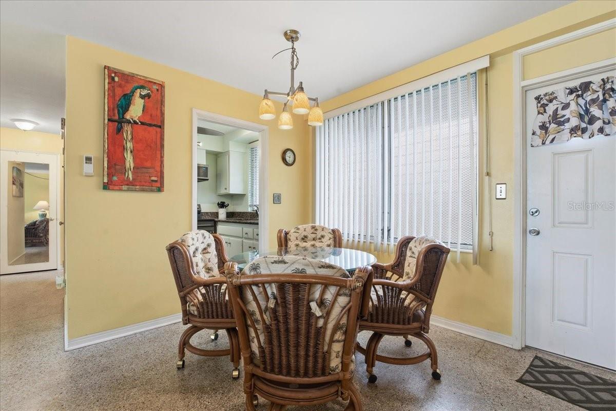 Image 11 of 52 For 200 Betty Lane 1c