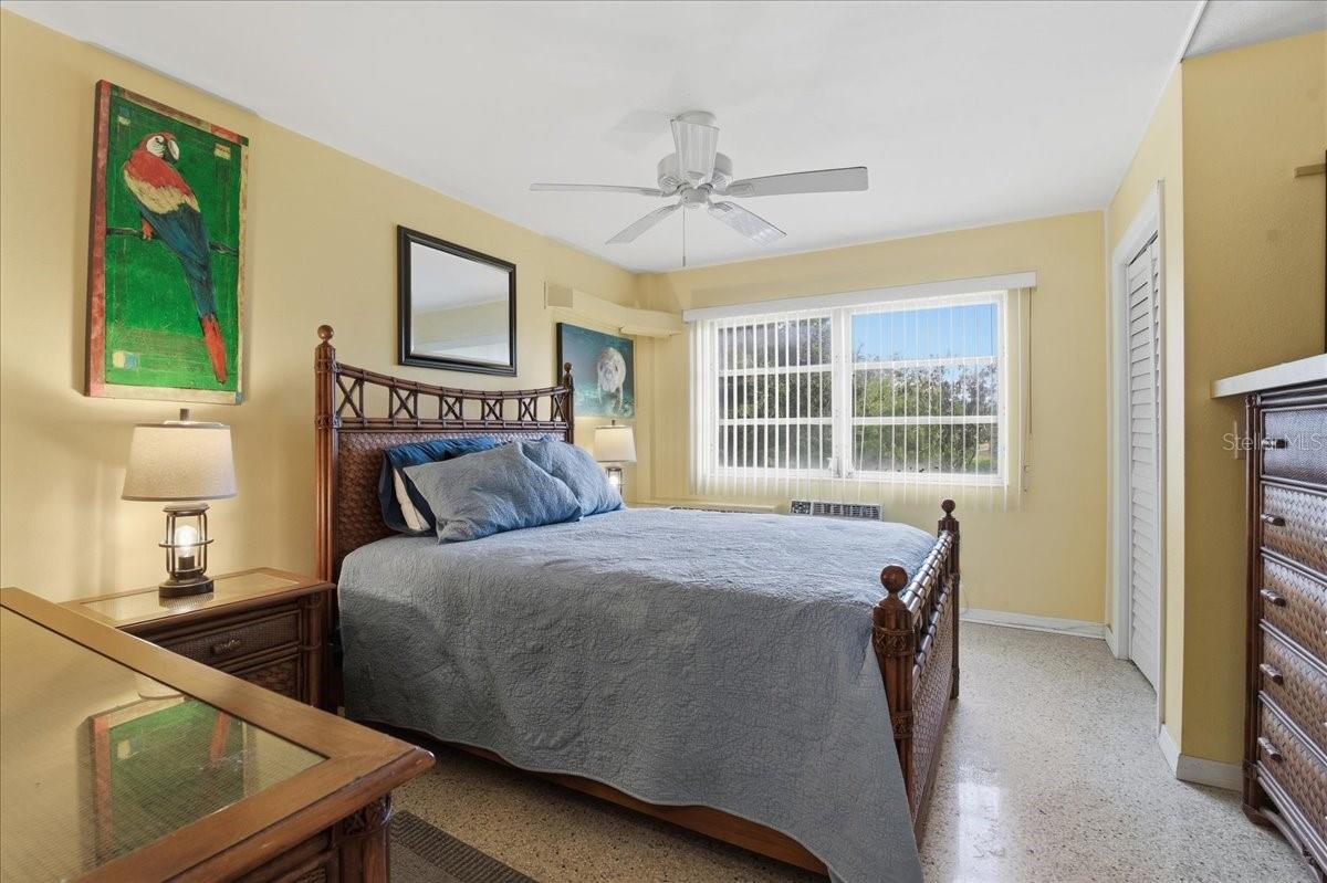 Image 22 of 52 For 200 Betty Lane 1c