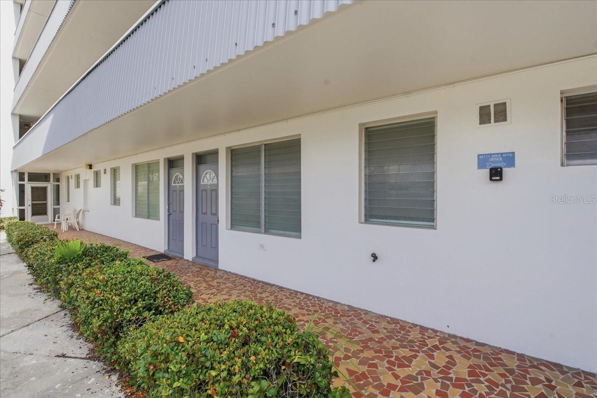 Image 30 of 52 For 200 Betty Lane 1c