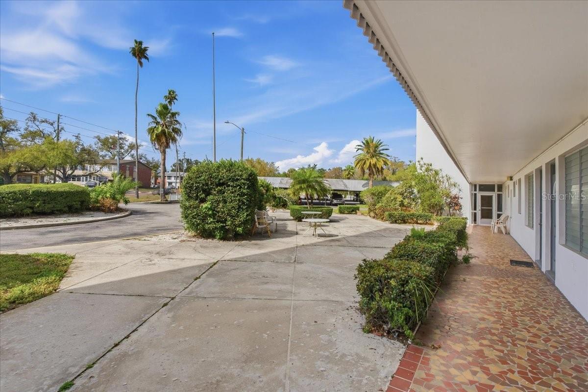 Image 33 of 52 For 200 Betty Lane 1c