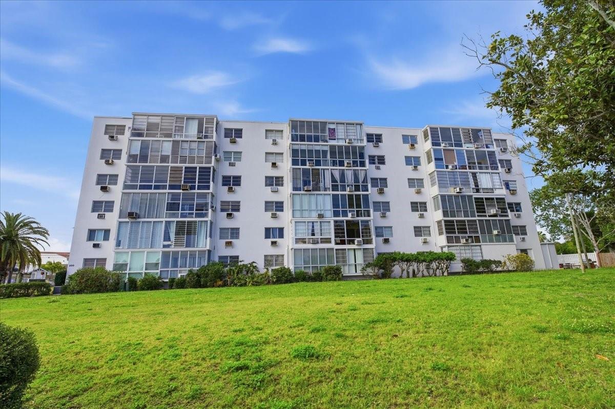 Image 48 of 52 For 200 Betty Lane 1c