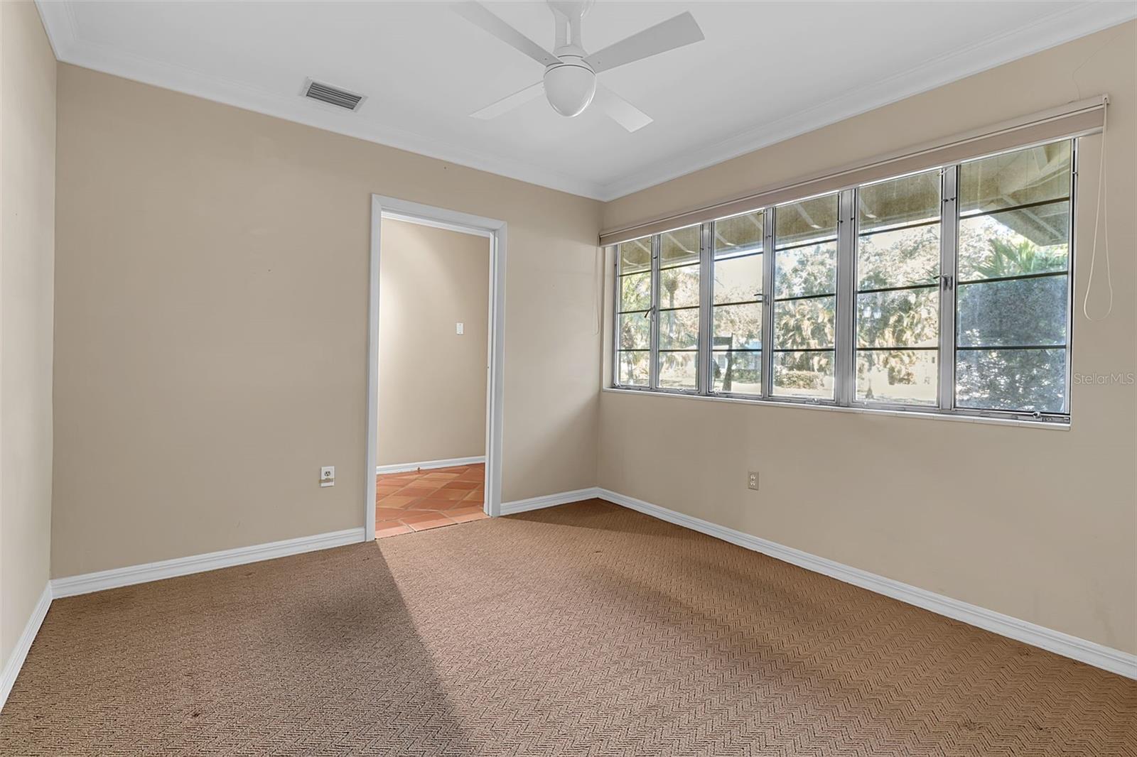 Image 35 of 64 For 1714 South Drive