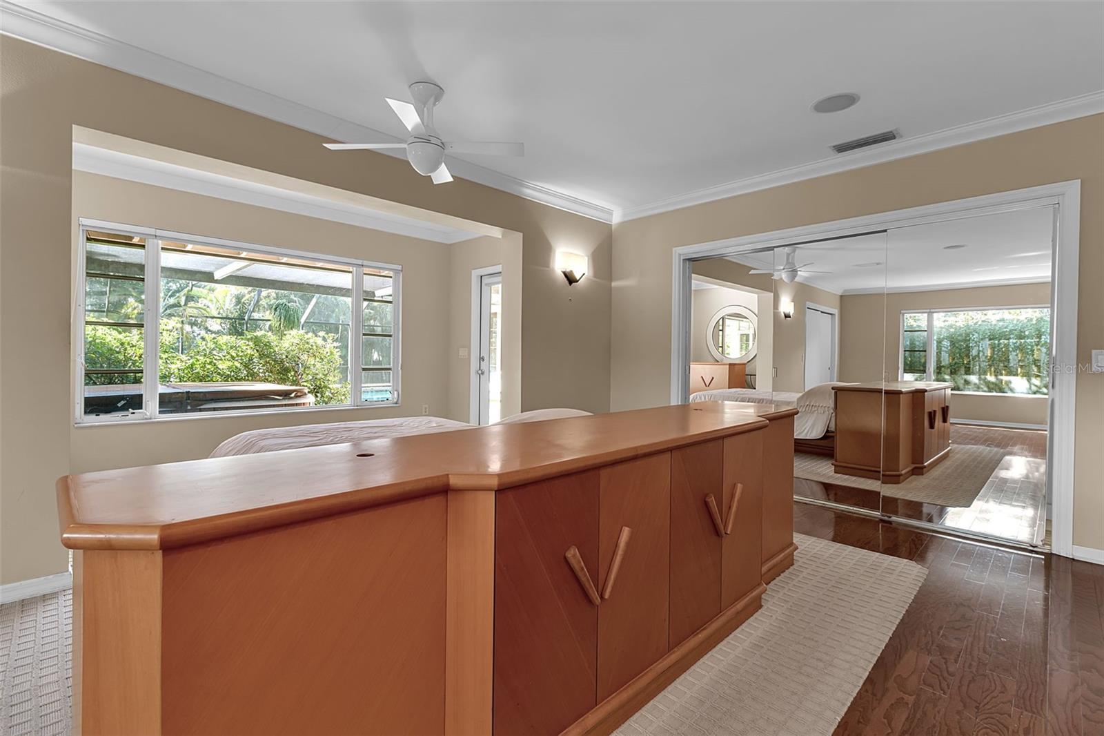 Image 42 of 64 For 1714 South Drive