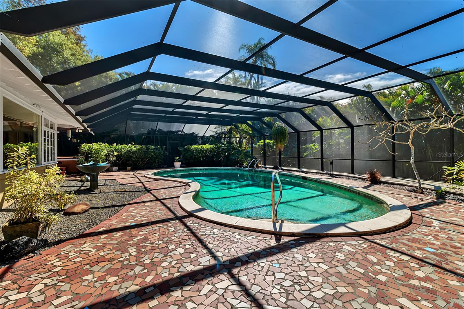 Image 53 of 64 For 1714 South Drive