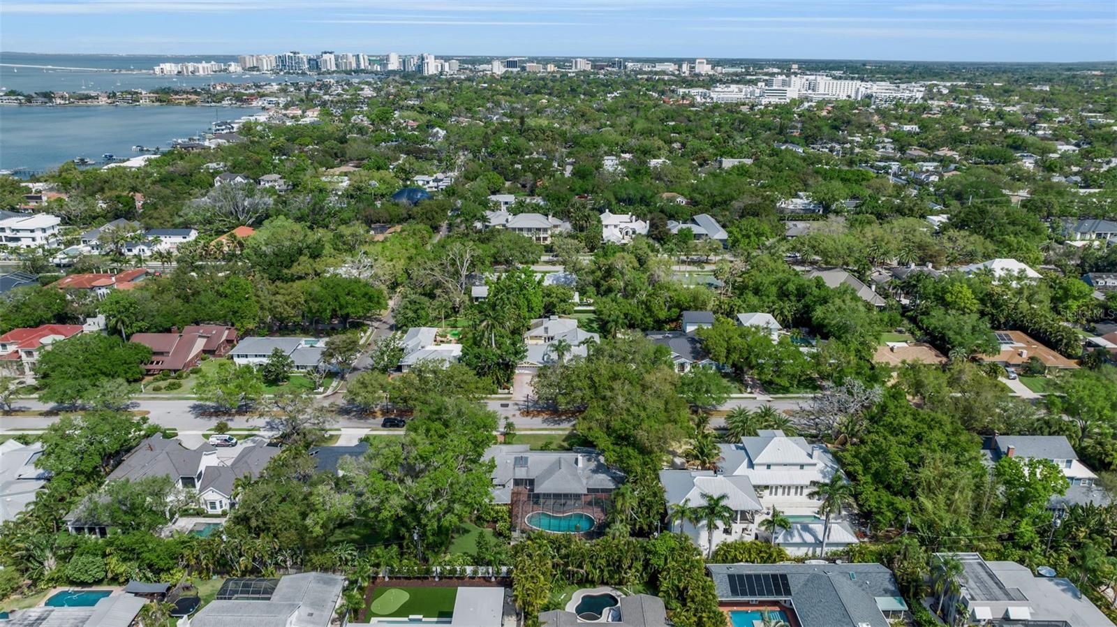 Image 61 of 64 For 1714 South Drive