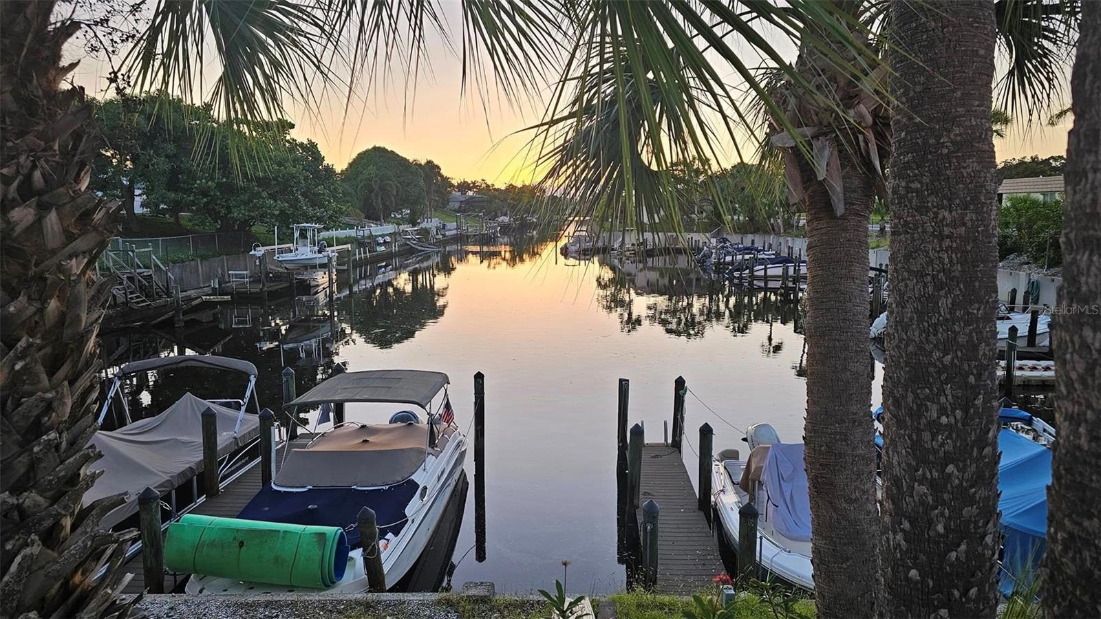 Image 4 of 10 For 2321 Canalbluff Place V296