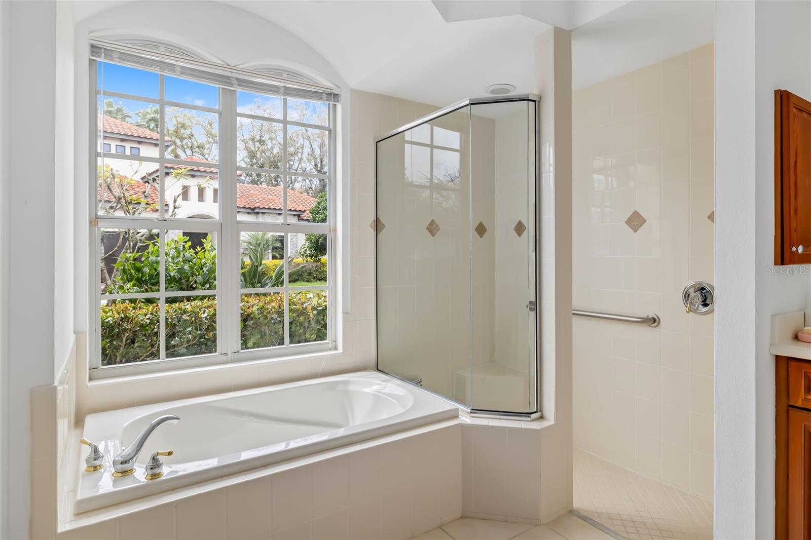 Image 31 of 79 For 7418 Monte Verde