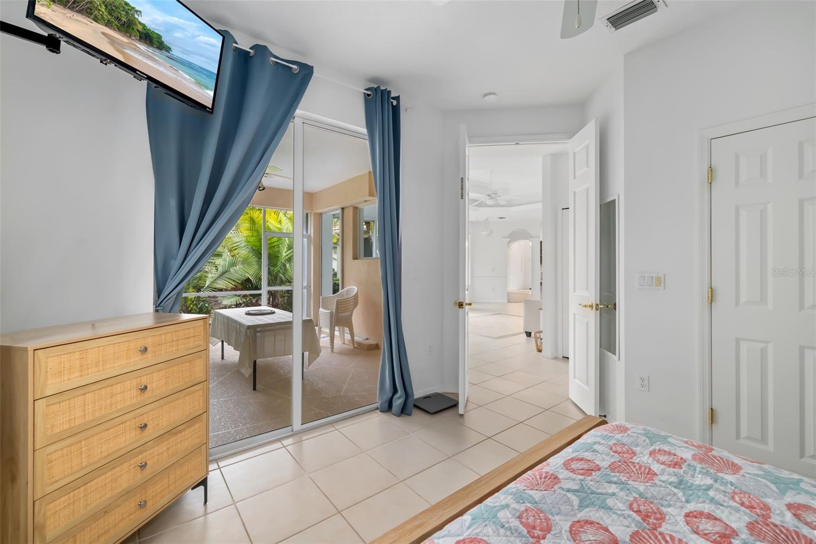 Image 37 of 79 For 7418 Monte Verde