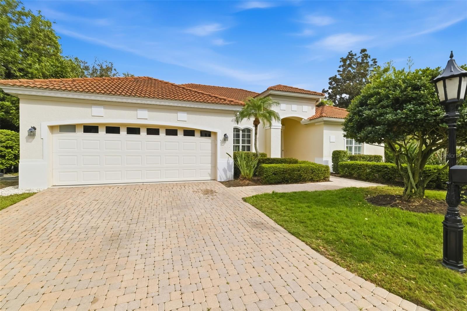 Image 4 of 79 For 7418 Monte Verde