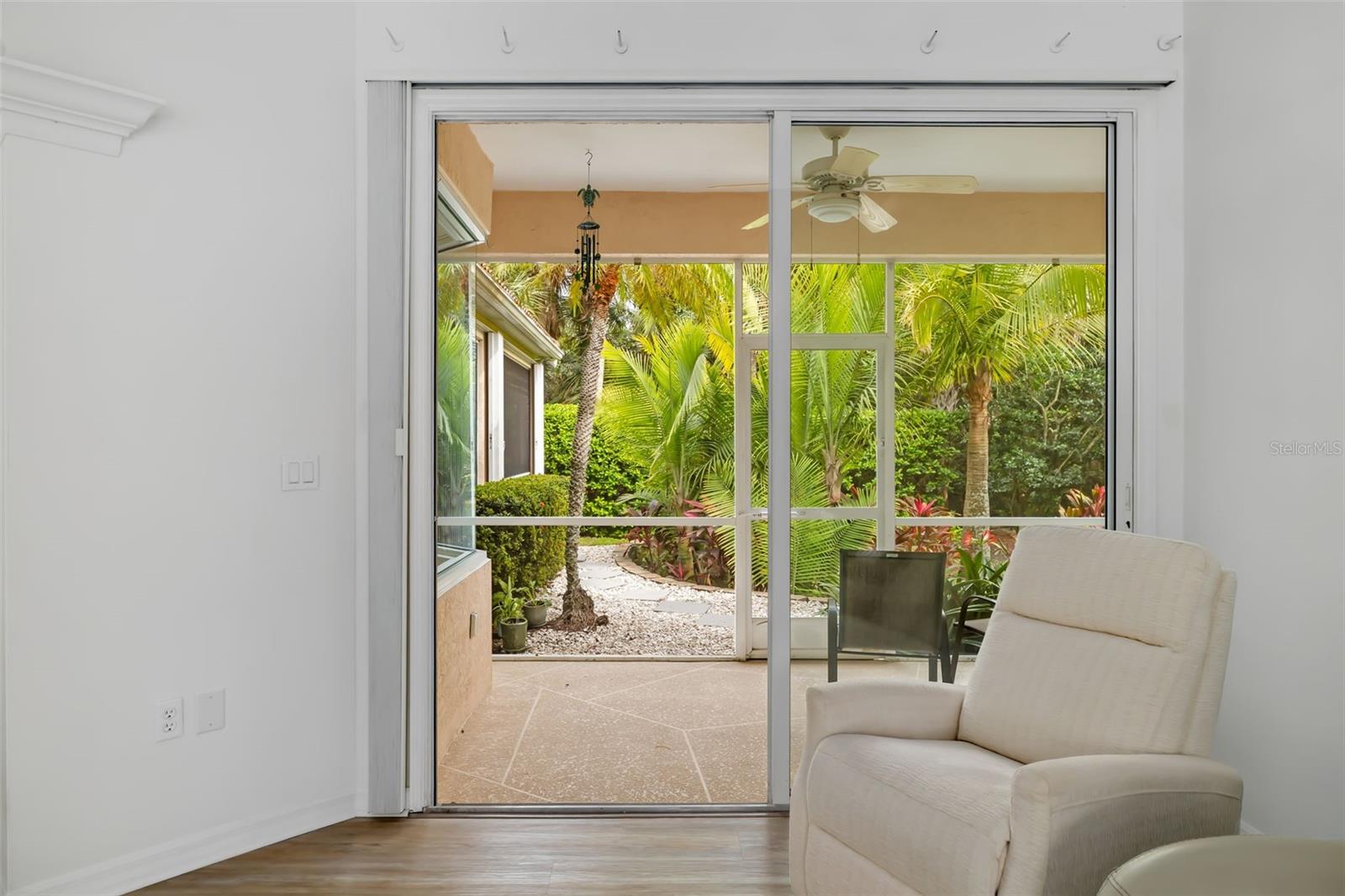 Image 43 of 79 For 7418 Monte Verde