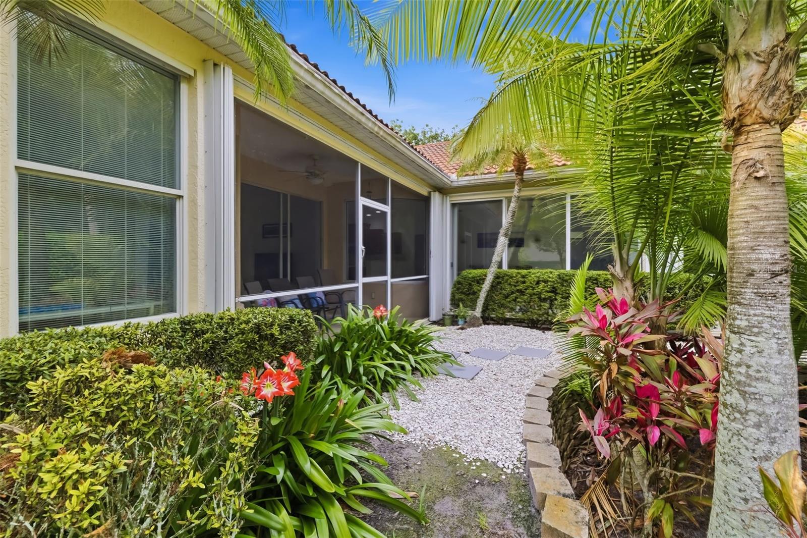 Image 50 of 79 For 7418 Monte Verde