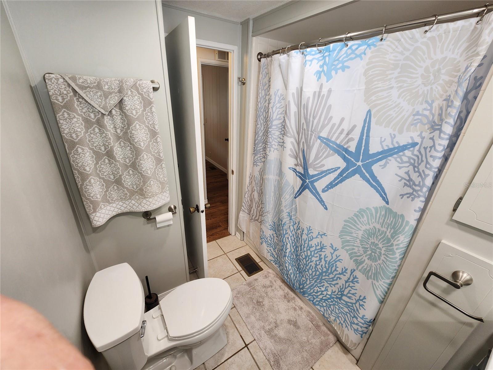 Image 12 of 33 For 808 53rd Avenue E 256