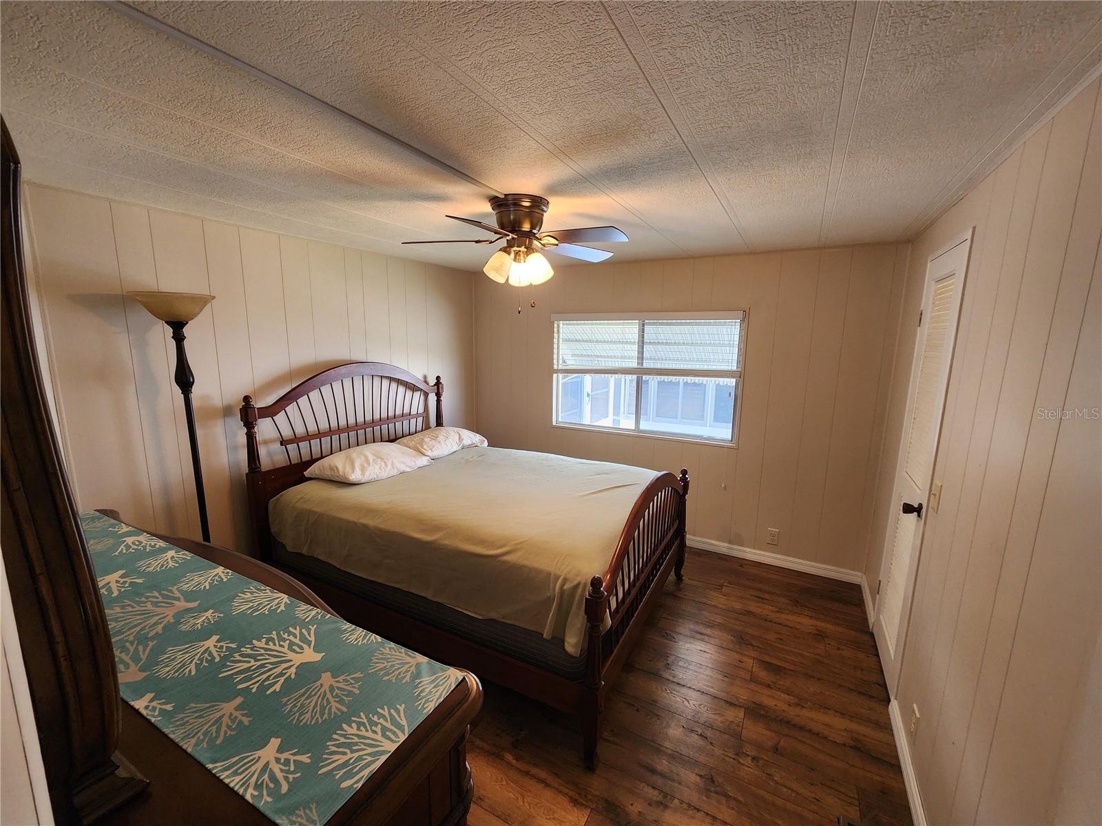 Image 14 of 33 For 808 53rd Avenue E 256