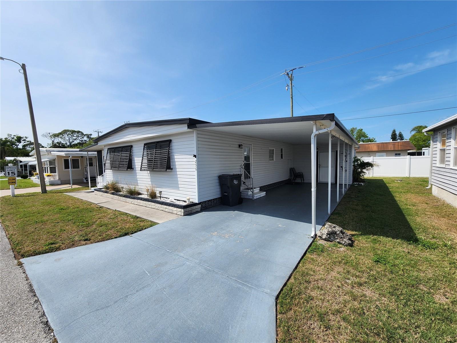 Image 2 of 33 For 808 53rd Avenue E 256