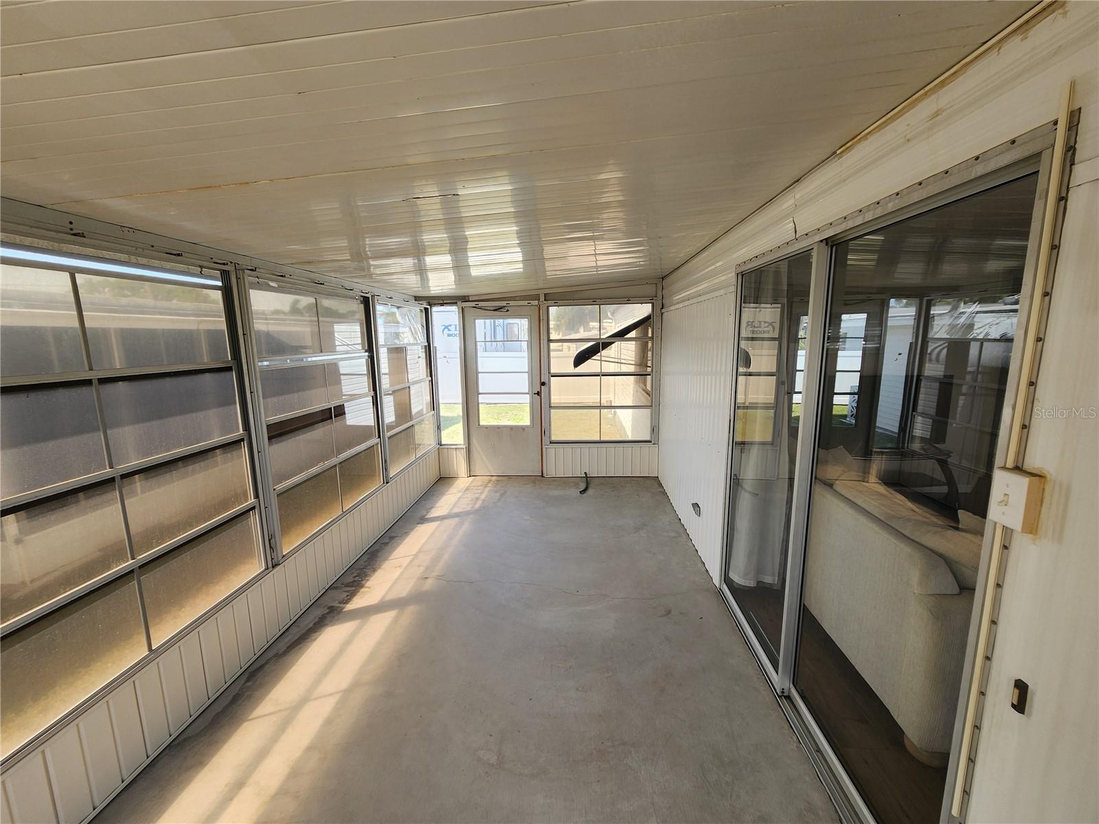 Image 25 of 33 For 808 53rd Avenue E 256