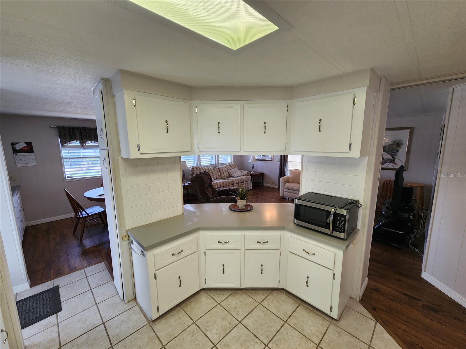 Image 6 of 33 For 808 53rd Avenue E 256