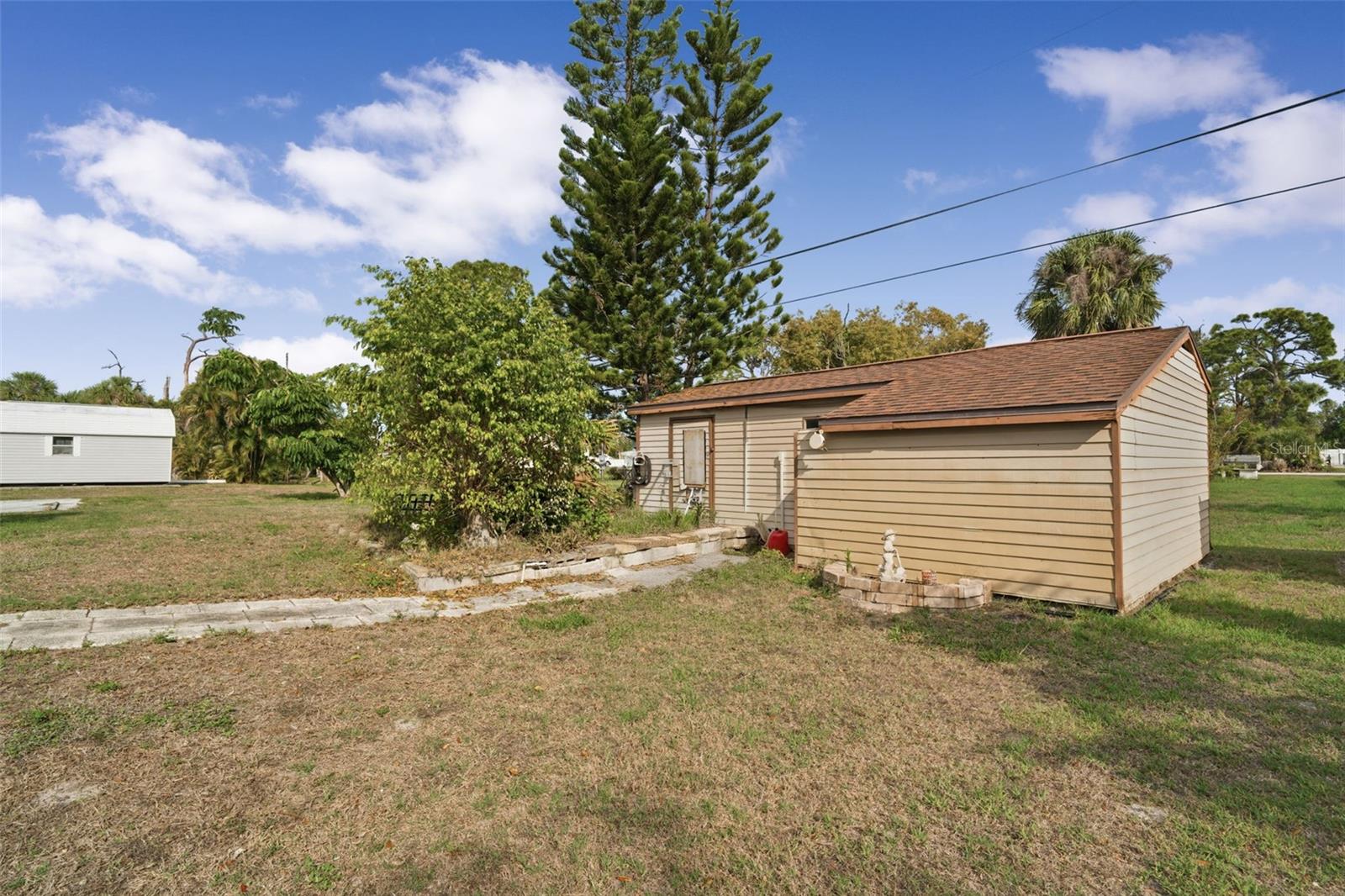 Image 22 of 25 For 8200 Archie Street