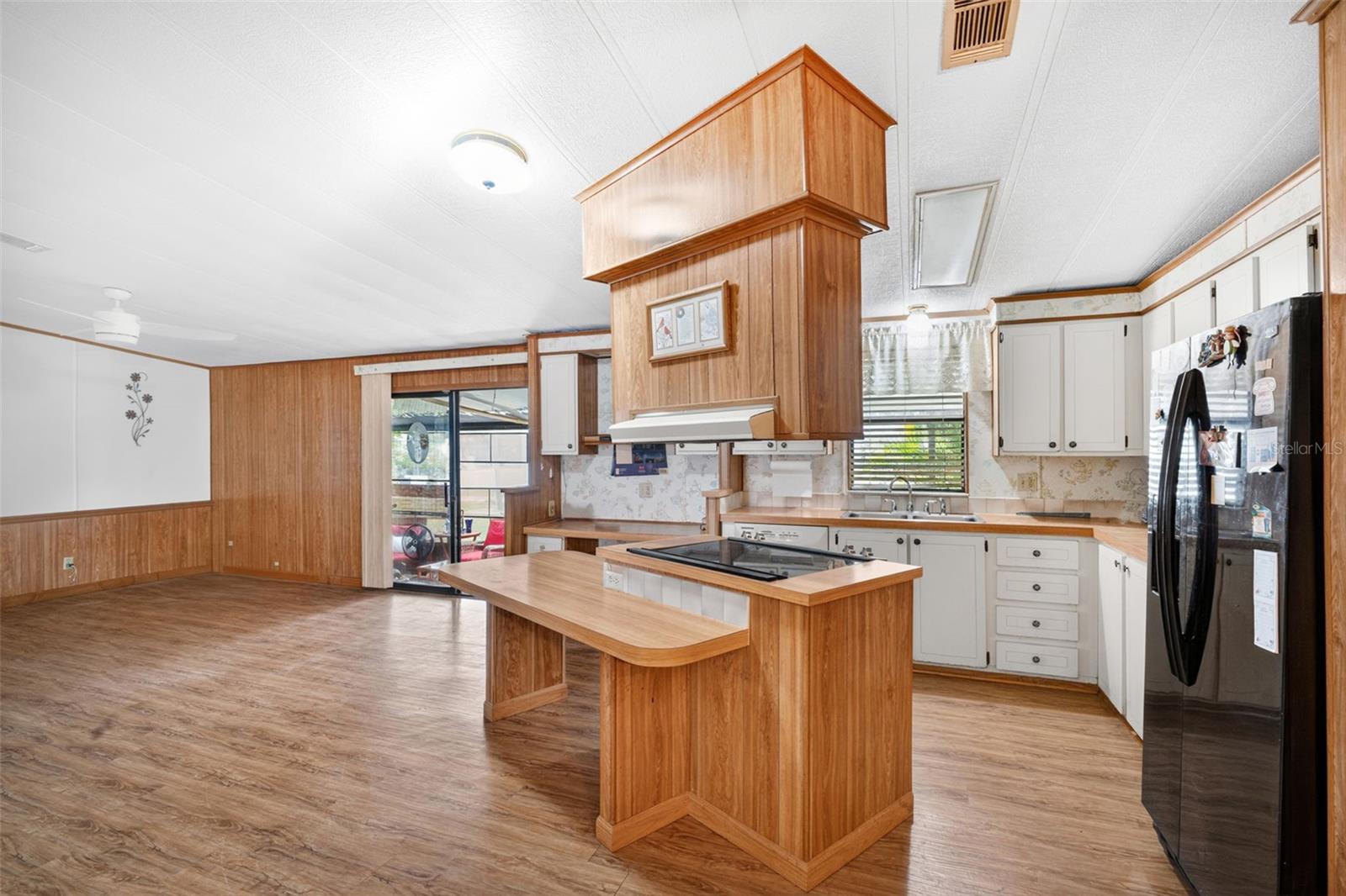 Image 9 of 25 For 8200 Archie Street