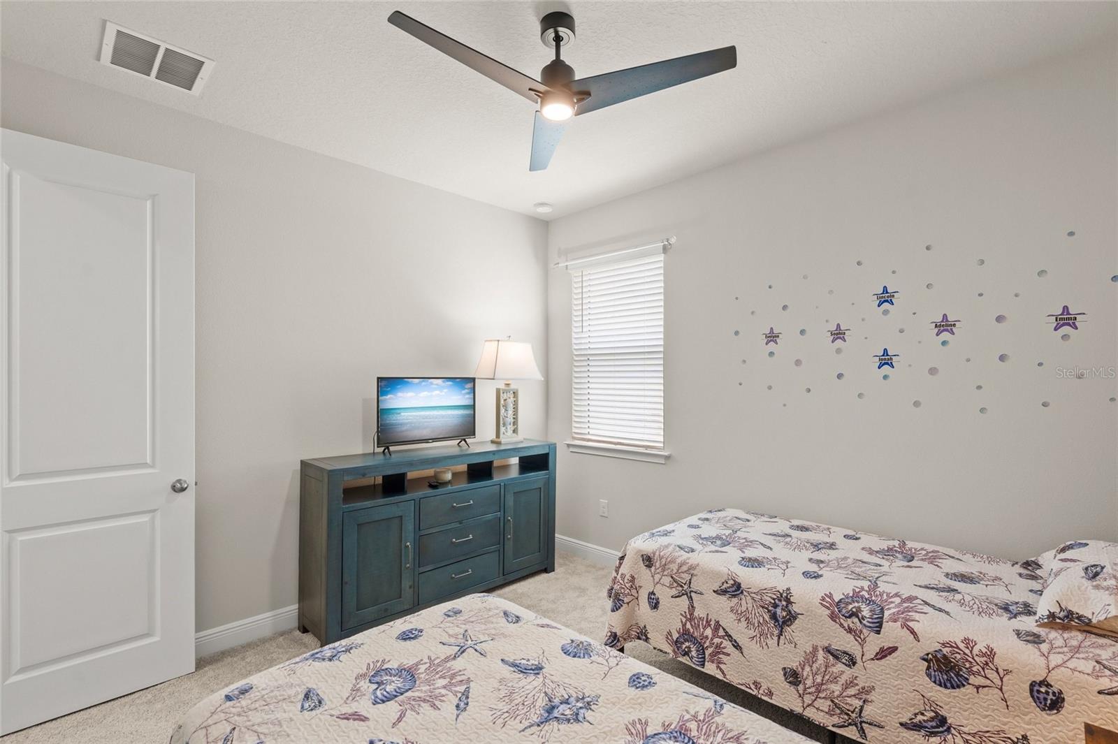 Image 31 of 61 For 8600 Sundance Loop