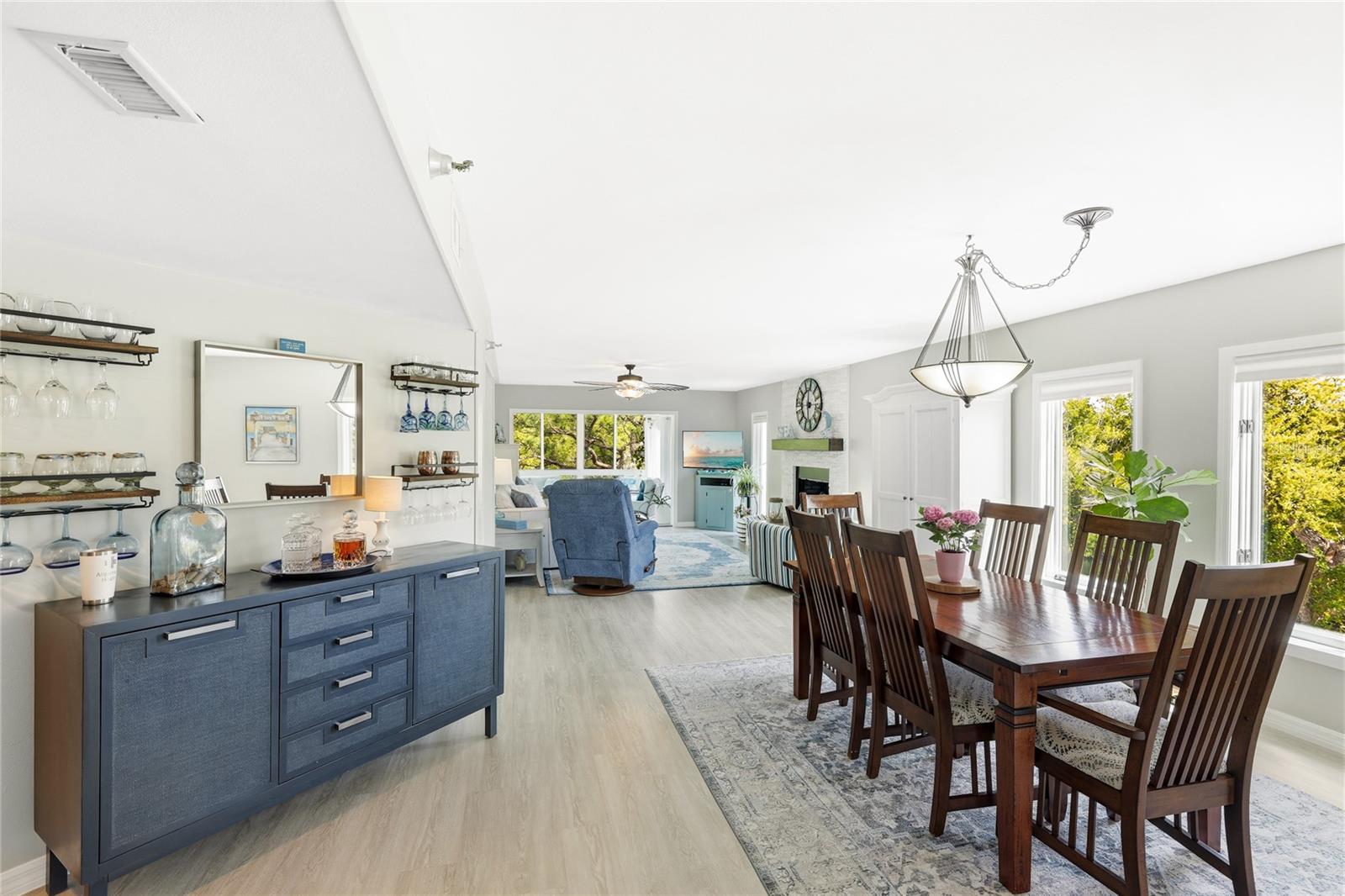 Image 10 of 57 For 120 Tidy Island Boulevard 120